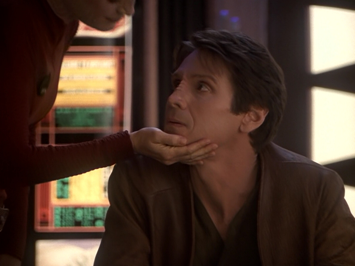 extant_StarTrek_DS9_6x08-Resurrection_02233.jpg