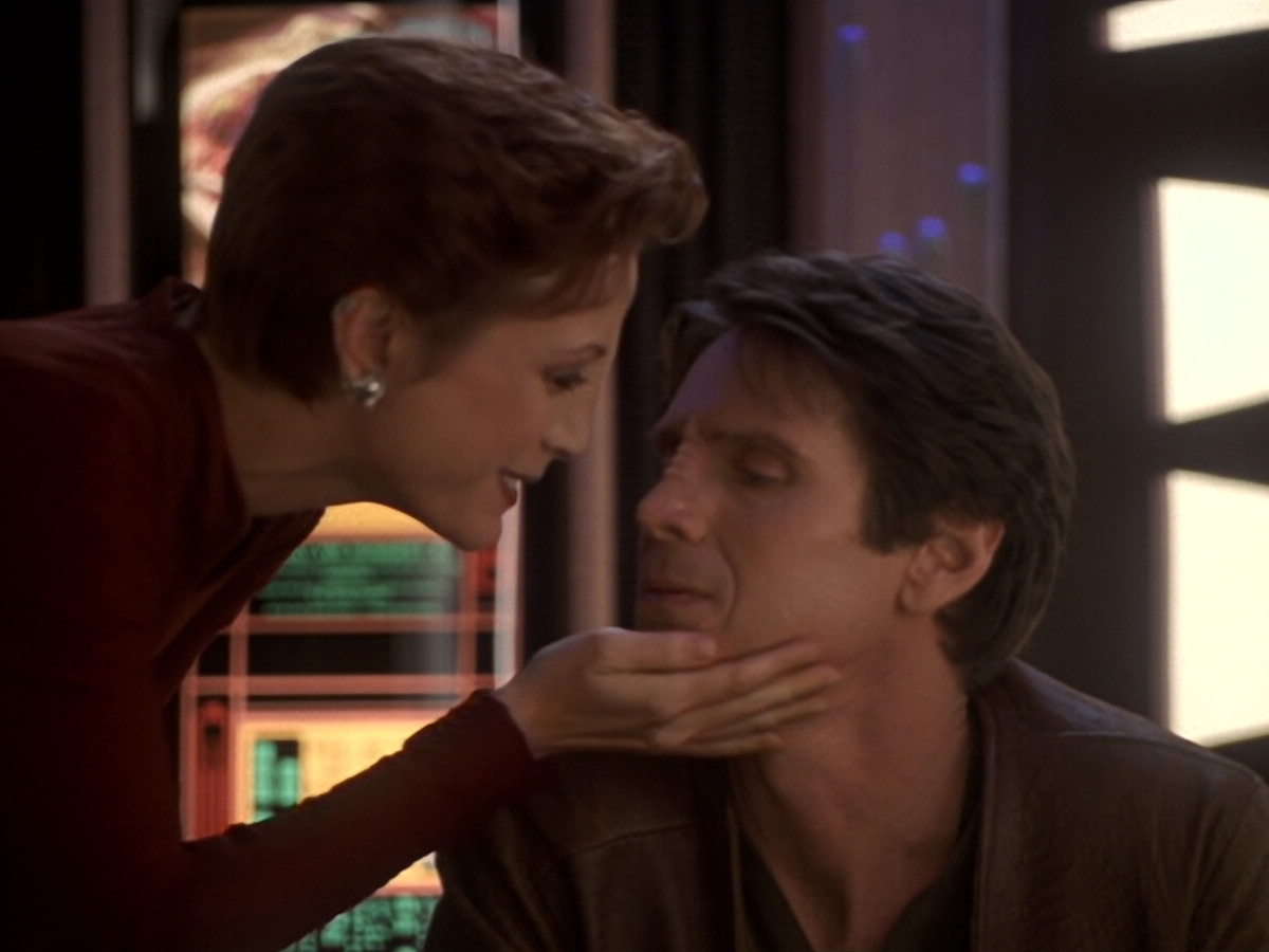 extant_StarTrek_DS9_6x08-Resurrection_02241.jpg