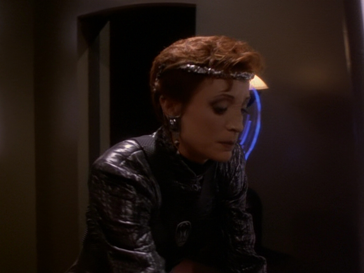 extant_StarTrek_DS9_6x08-Resurrection_02296.jpg