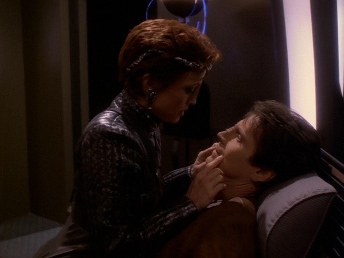 extant_StarTrek_DS9_6x08-Resurrection_02302.jpg