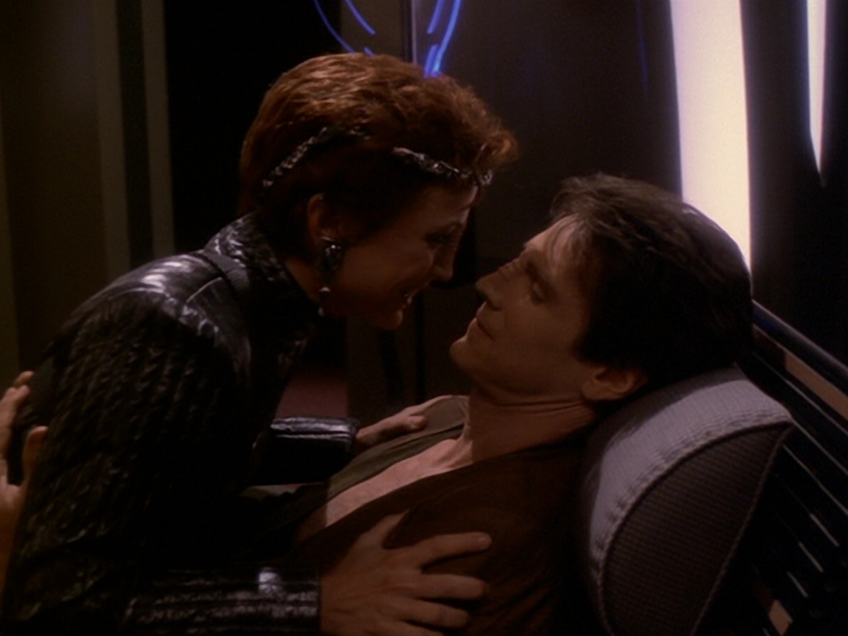 extant_StarTrek_DS9_6x08-Resurrection_02317.jpg