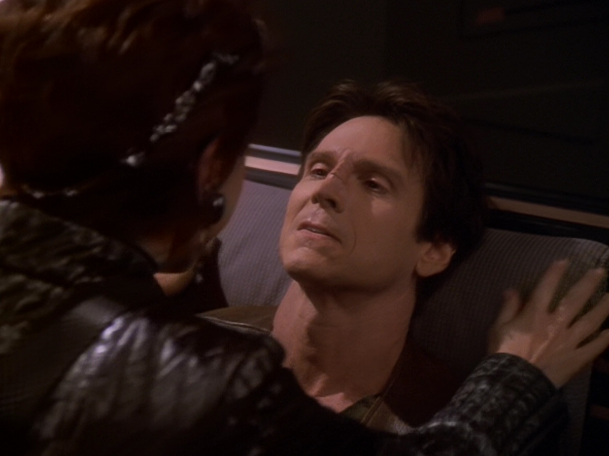 extant_StarTrek_DS9_6x08-Resurrection_02347.jpg