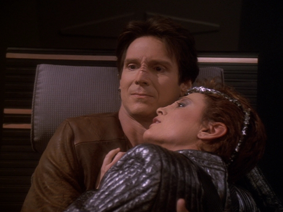 extant_StarTrek_DS9_6x08-Resurrection_02376.jpg