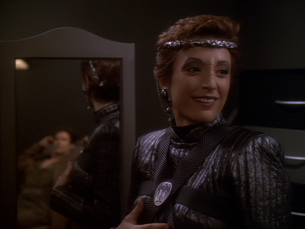 extant_StarTrek_DS9_6x08-Resurrection_02419.jpg
