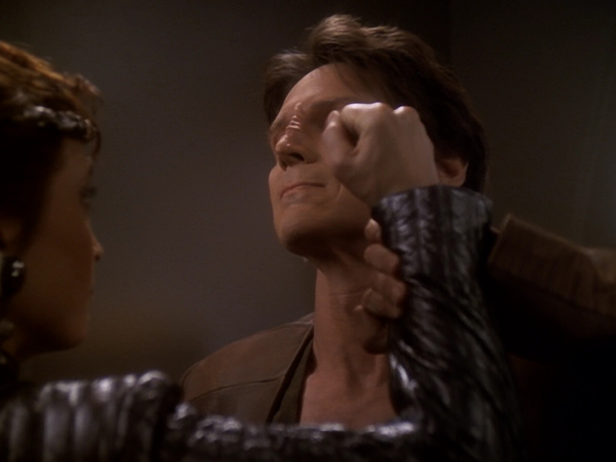 extant_StarTrek_DS9_6x08-Resurrection_02455.jpg