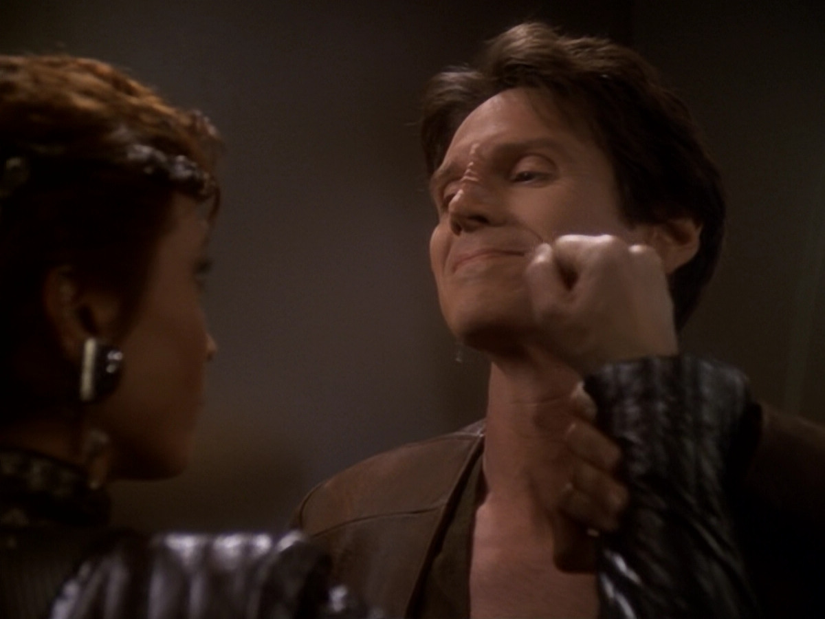 extant_StarTrek_DS9_6x08-Resurrection_02457.jpg