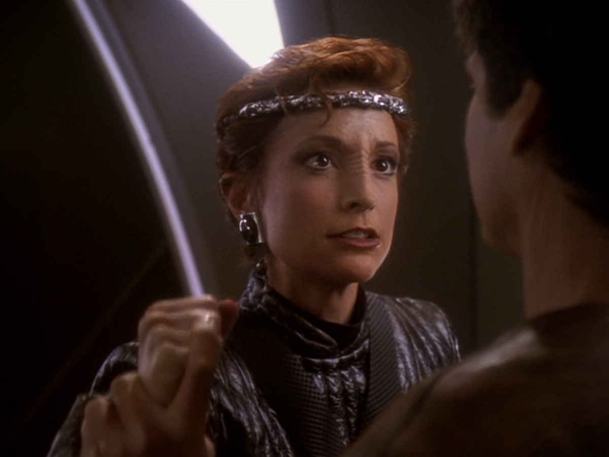 extant_StarTrek_DS9_6x08-Resurrection_02458.jpg