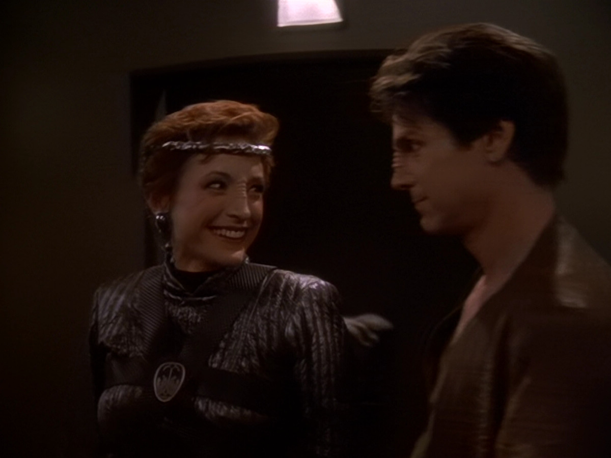 extant_StarTrek_DS9_6x08-Resurrection_02467.jpg