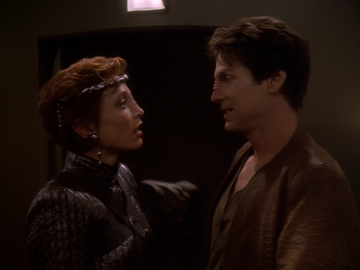 extant_StarTrek_DS9_6x08-Resurrection_02487.jpg