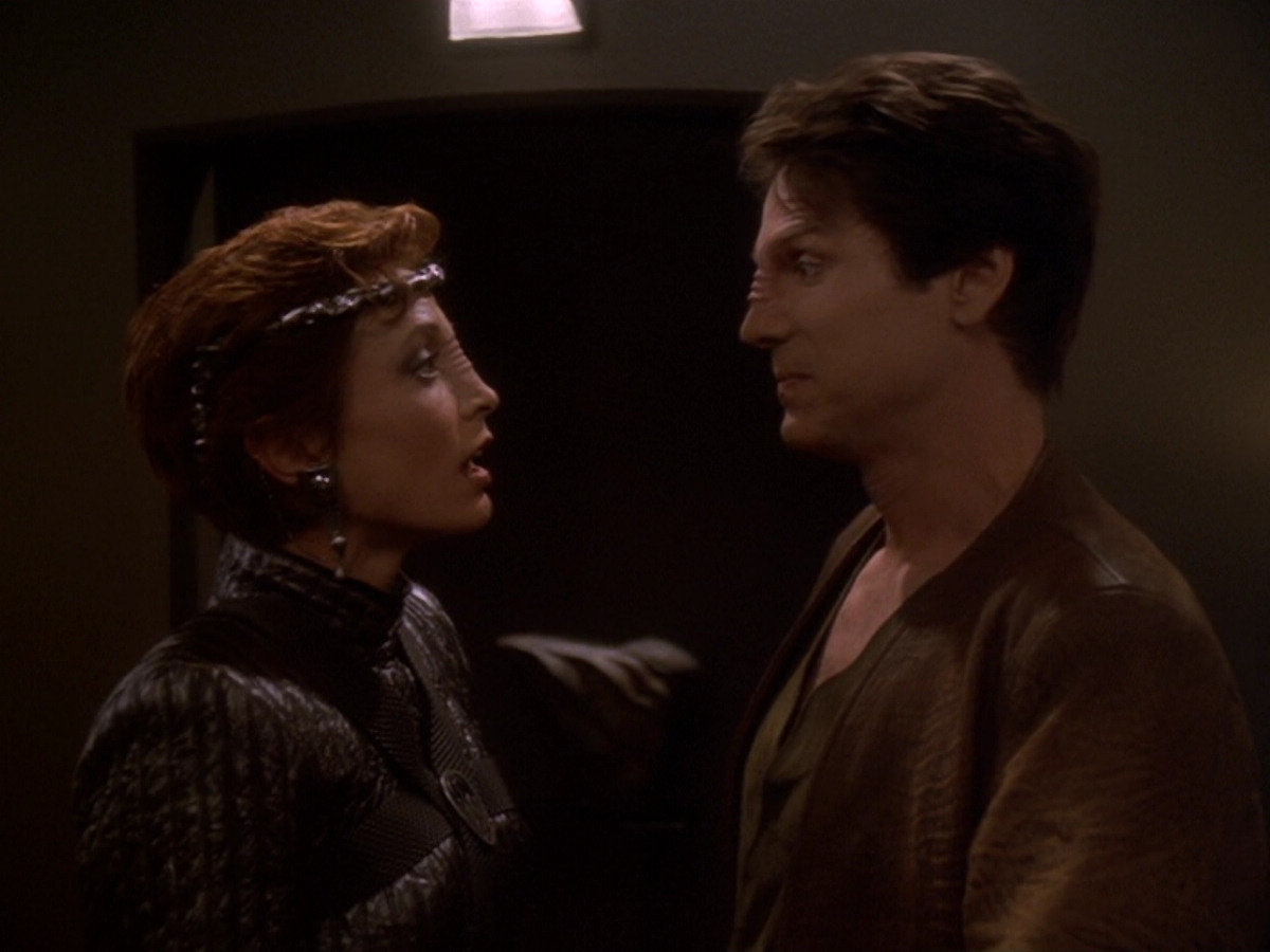 extant_StarTrek_DS9_6x08-Resurrection_02489.jpg