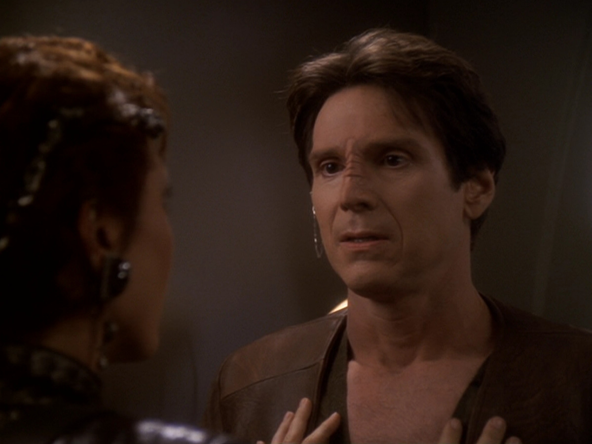 extant_StarTrek_DS9_6x08-Resurrection_02510.jpg