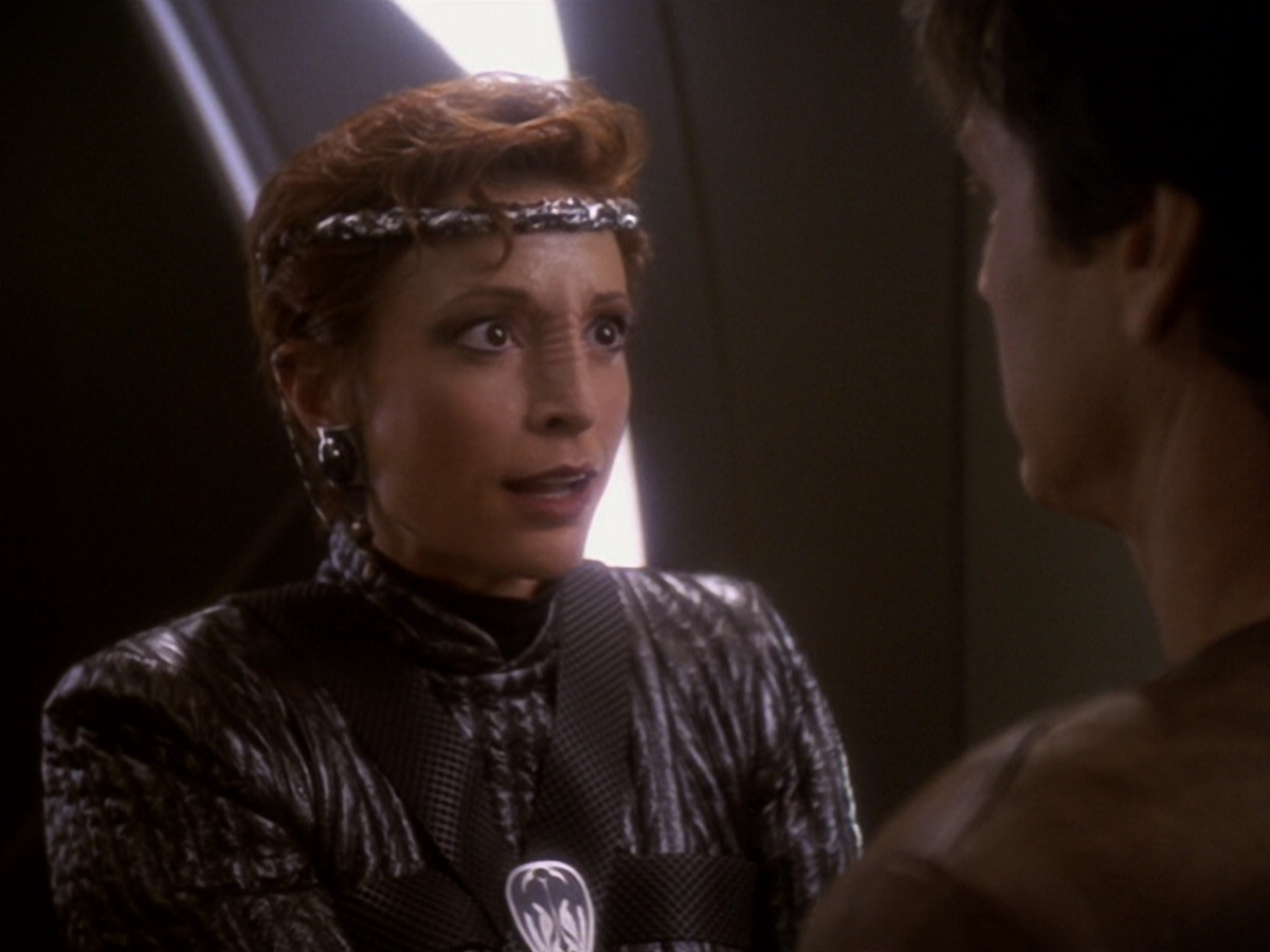 extant_StarTrek_DS9_6x08-Resurrection_02513.jpg