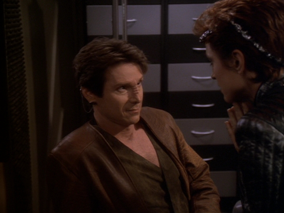 extant_StarTrek_DS9_6x08-Resurrection_02531.jpg