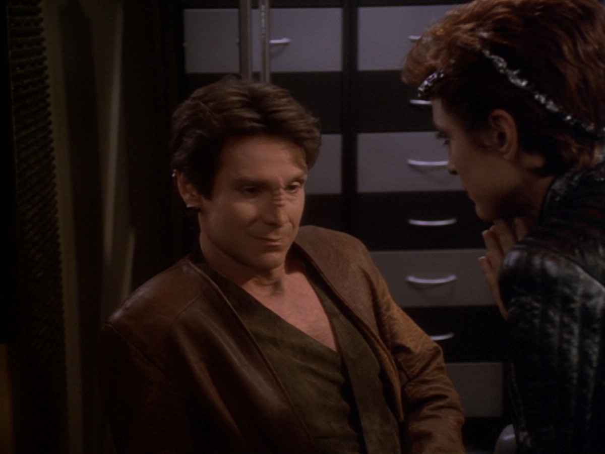 extant_StarTrek_DS9_6x08-Resurrection_02532.jpg