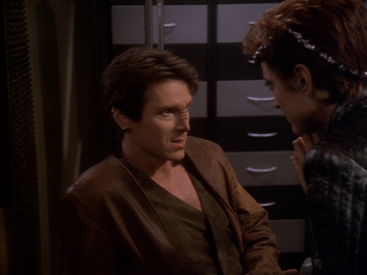 extant_StarTrek_DS9_6x08-Resurrection_02533.jpg