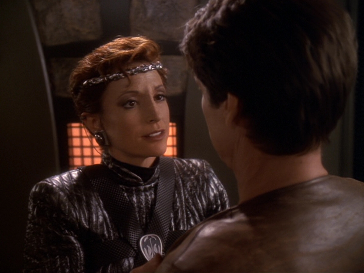 extant_StarTrek_DS9_6x08-Resurrection_02633.jpg
