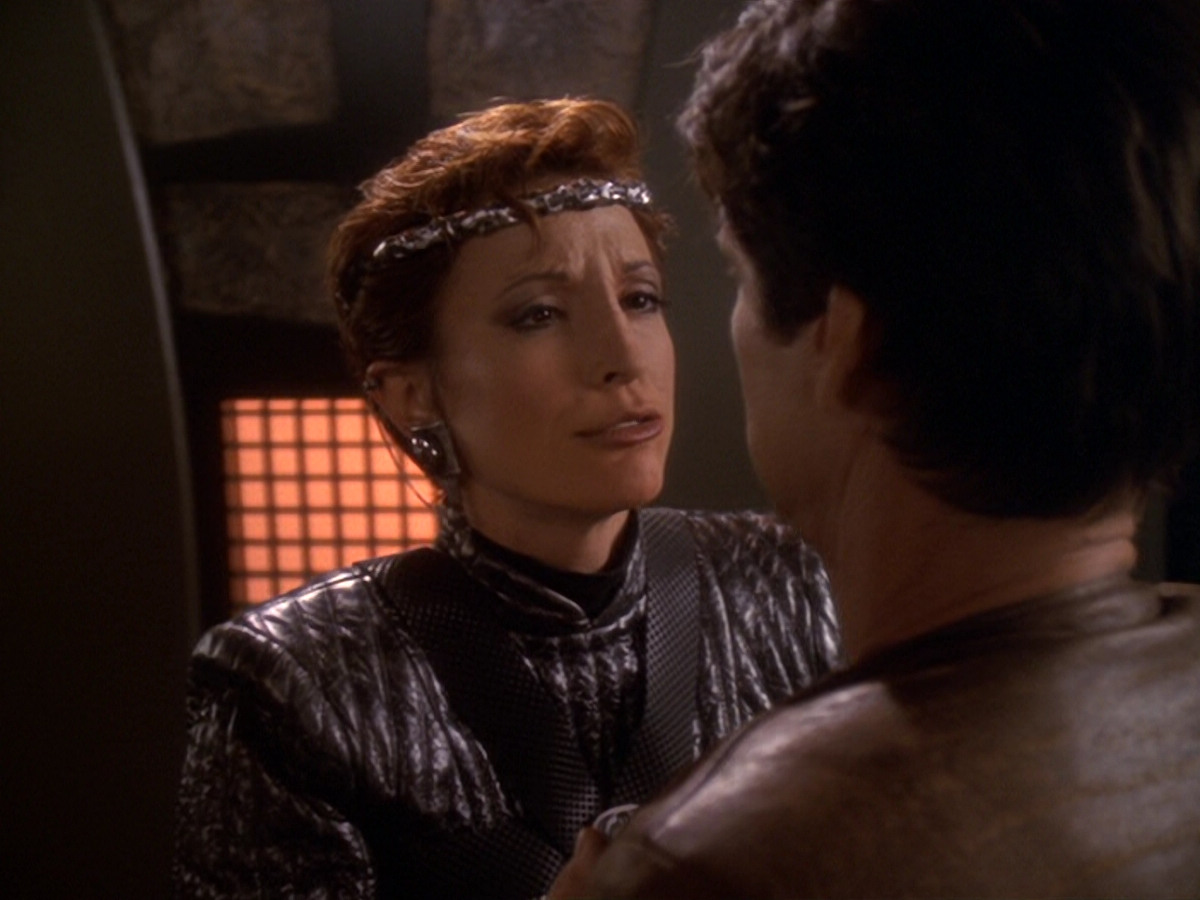 extant_StarTrek_DS9_6x08-Resurrection_02646.jpg