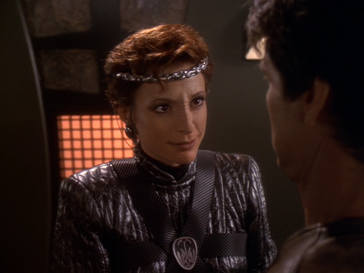 extant_StarTrek_DS9_6x08-Resurrection_02653.jpg