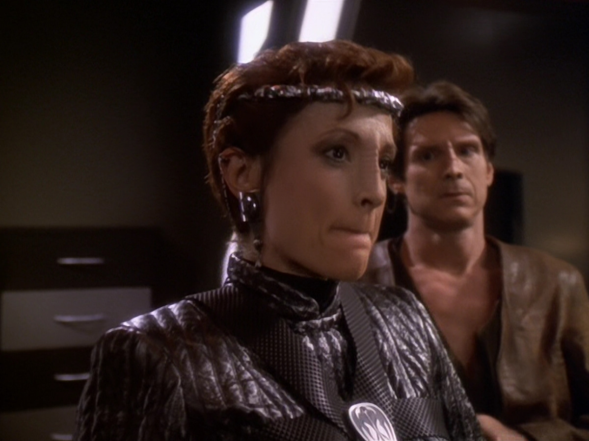 extant_StarTrek_DS9_6x08-Resurrection_02656.jpg