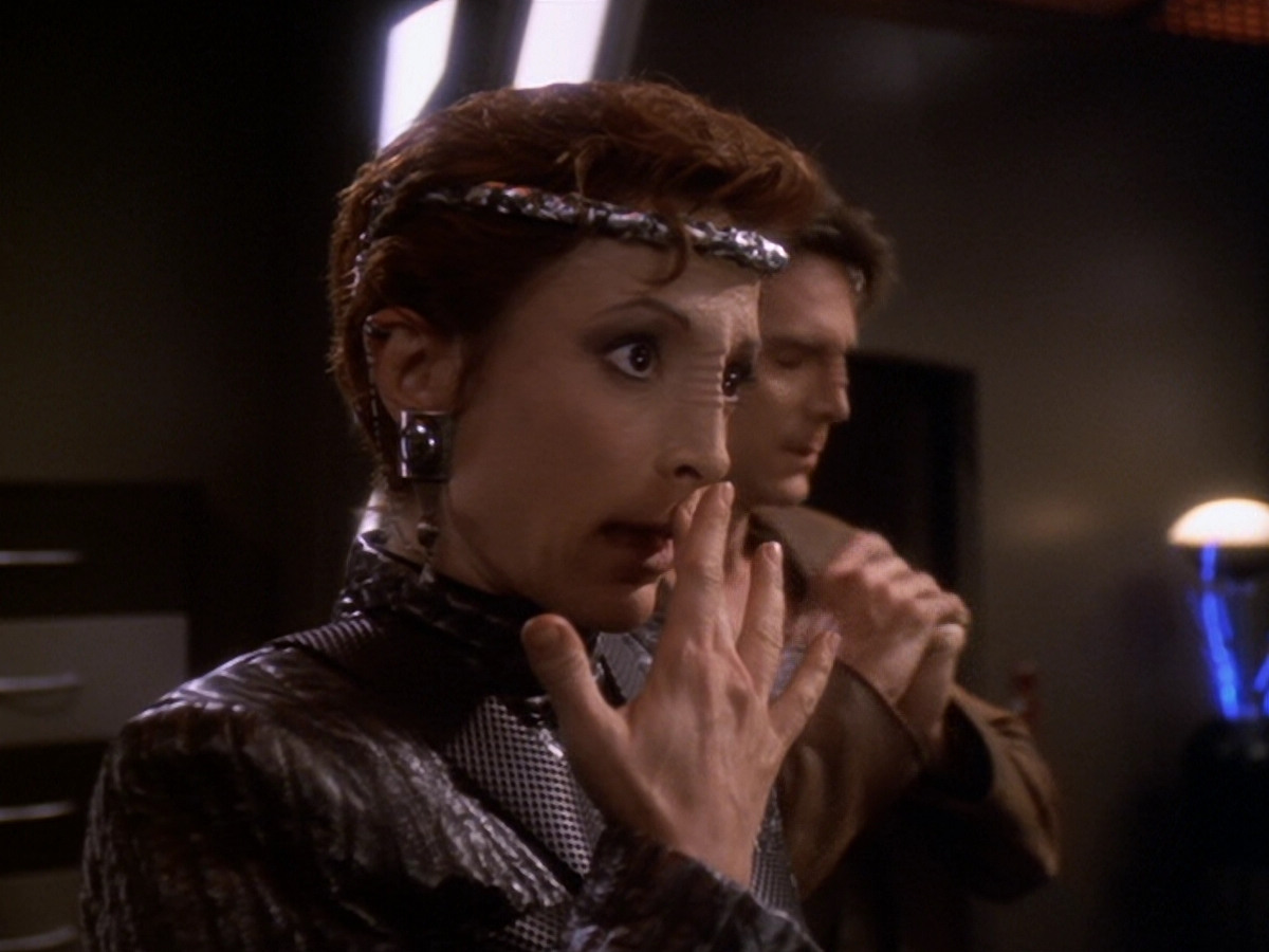 extant_StarTrek_DS9_6x08-Resurrection_02659.jpg