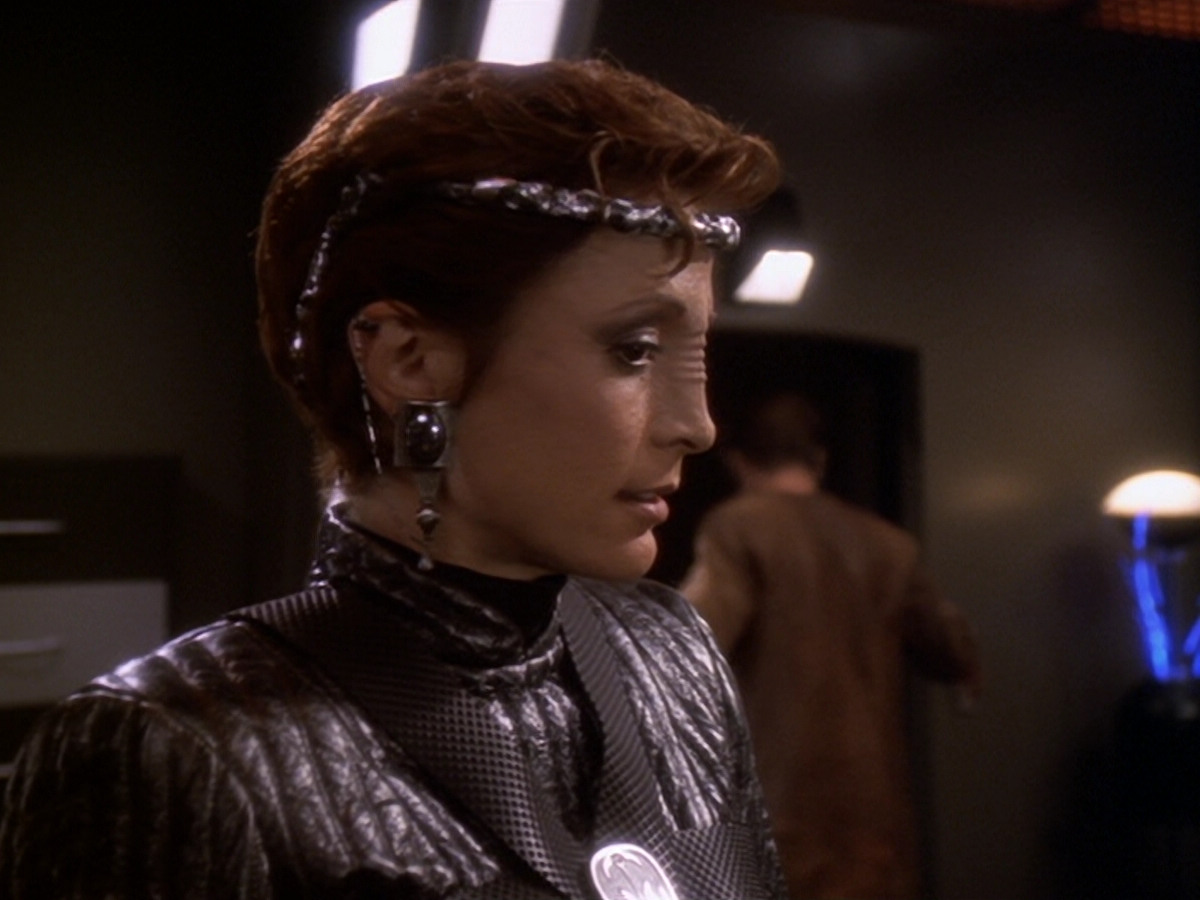 extant_StarTrek_DS9_6x08-Resurrection_02666.jpg