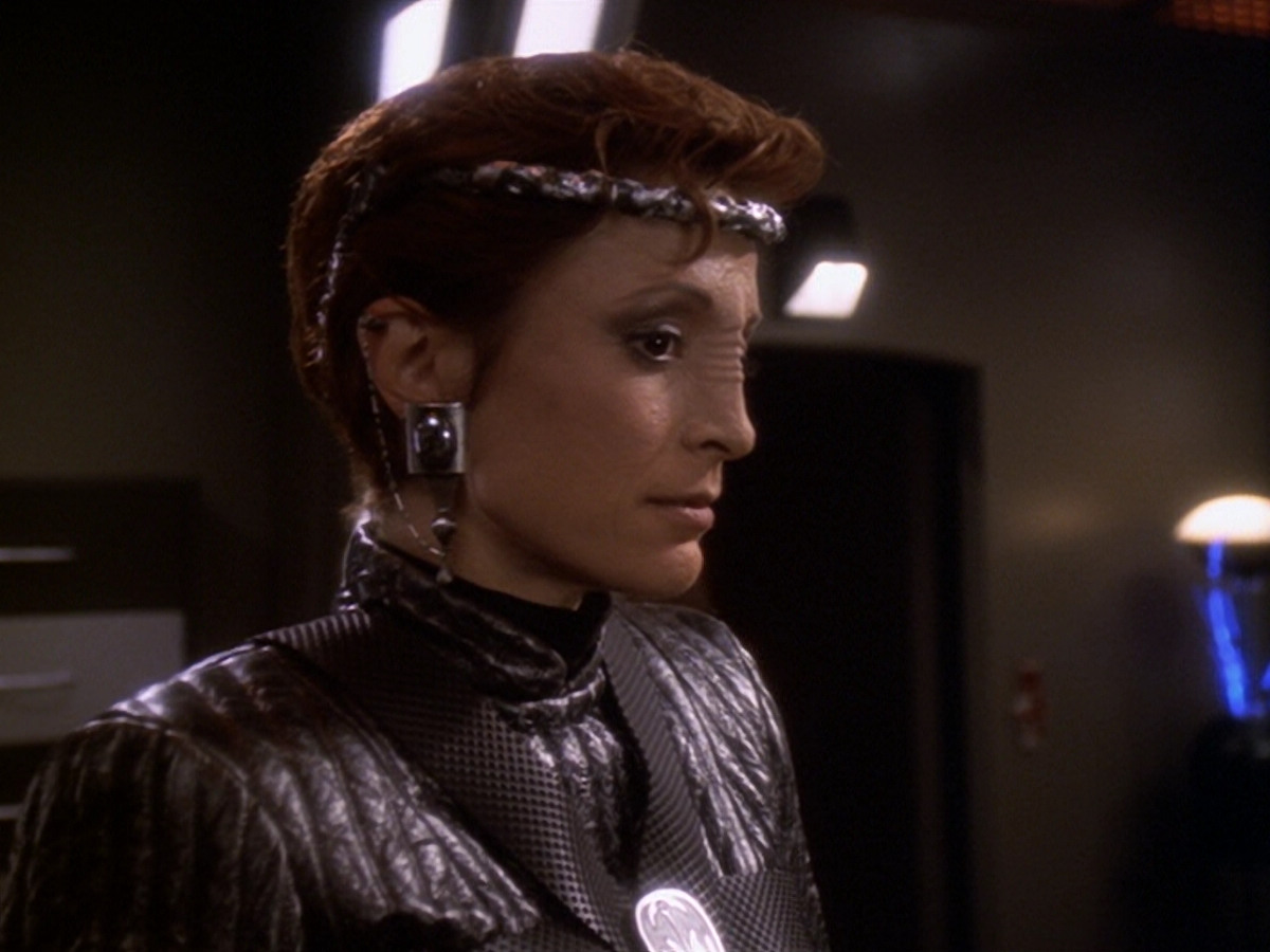 extant_StarTrek_DS9_6x08-Resurrection_02669.jpg