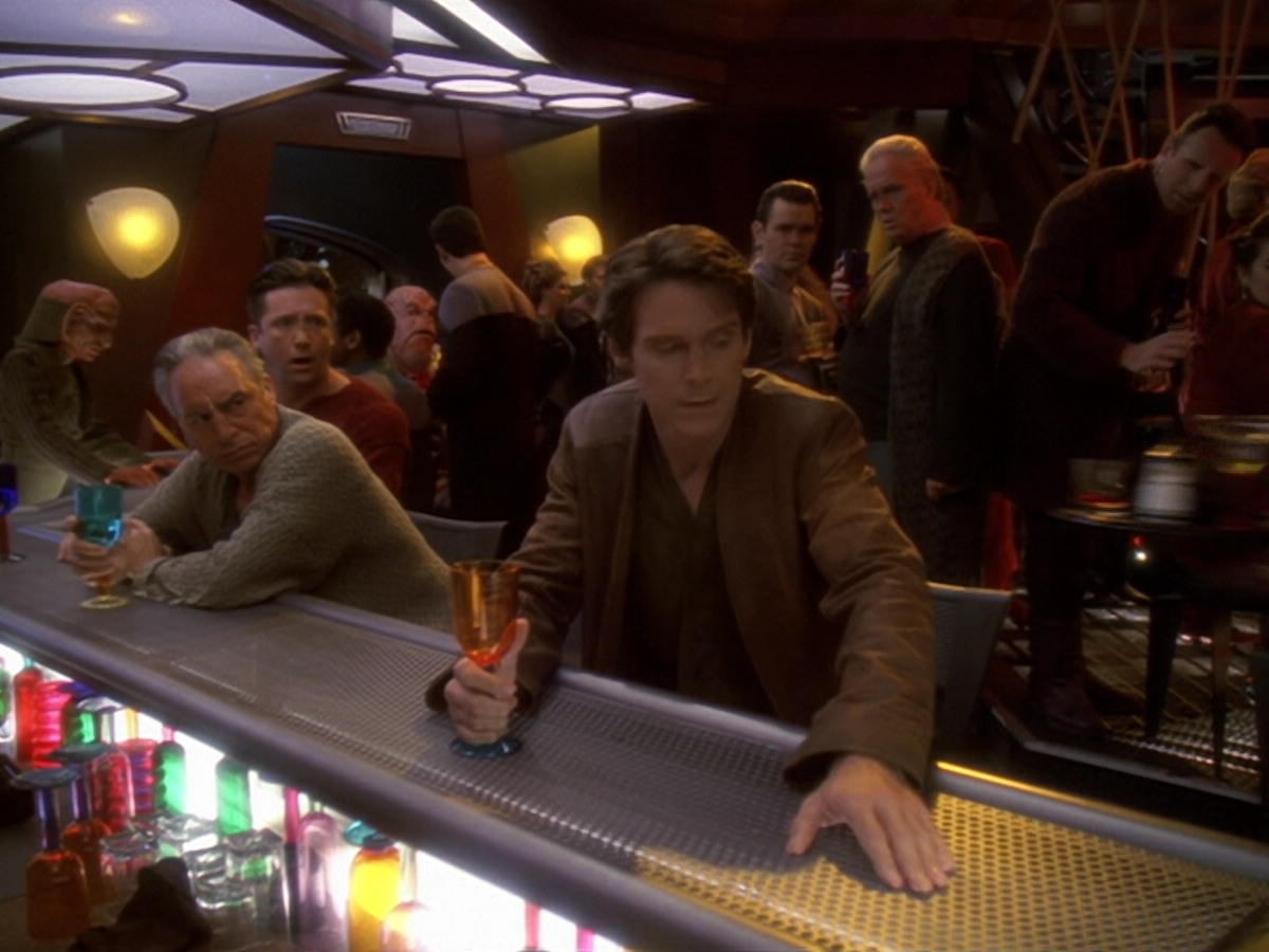 extant_StarTrek_DS9_6x08-Resurrection_02683.jpg