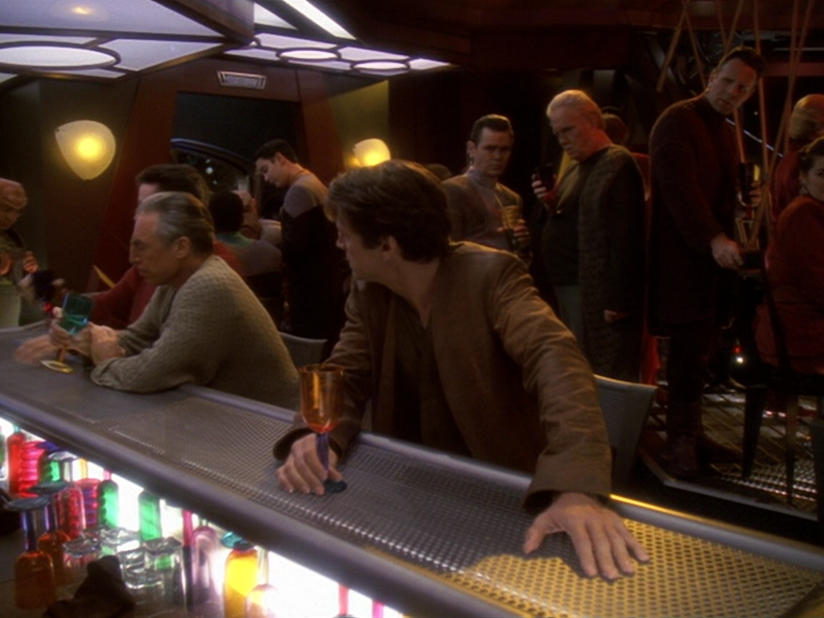 extant_StarTrek_DS9_6x08-Resurrection_02694.jpg