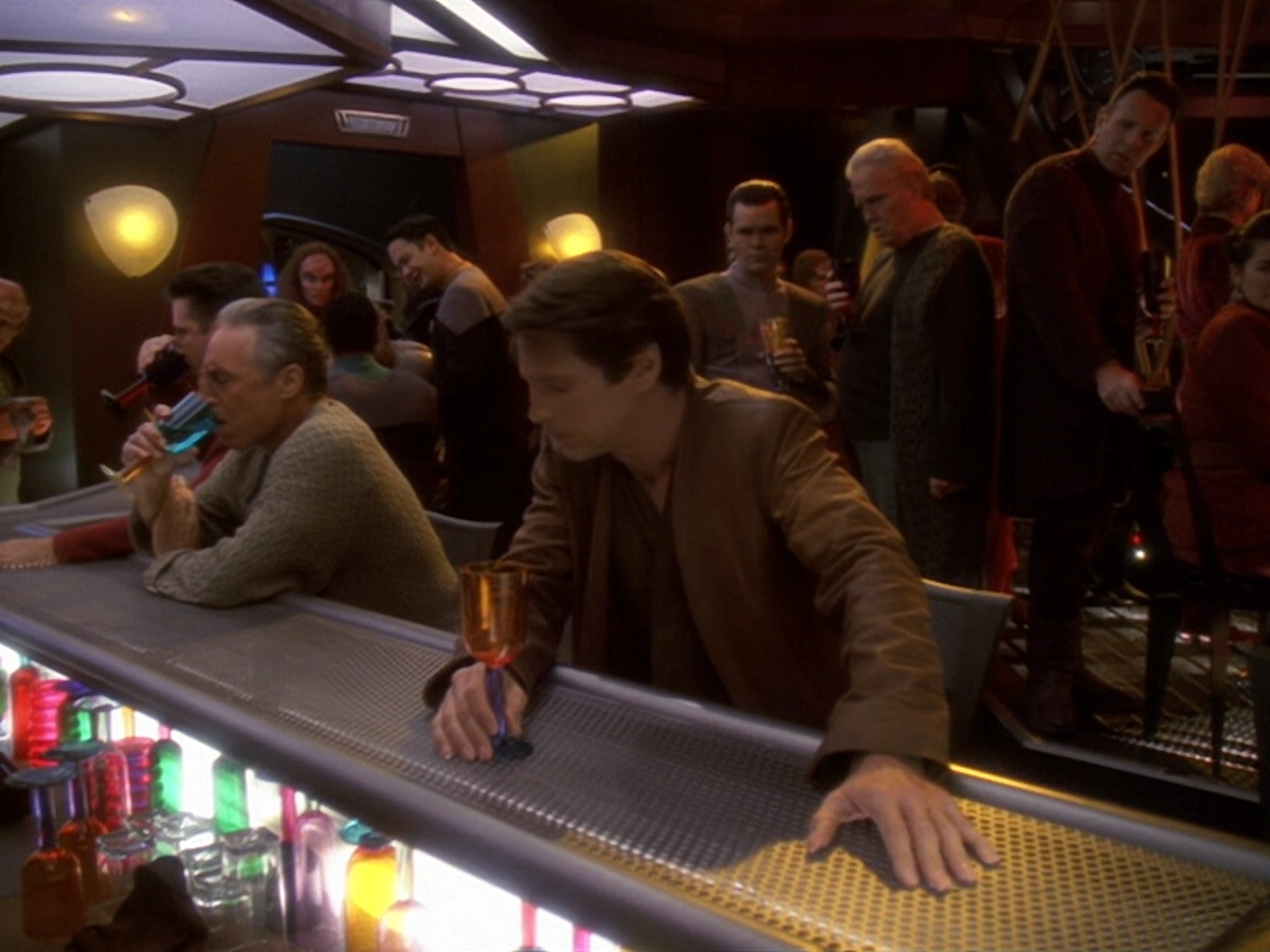 extant_StarTrek_DS9_6x08-Resurrection_02696.jpg