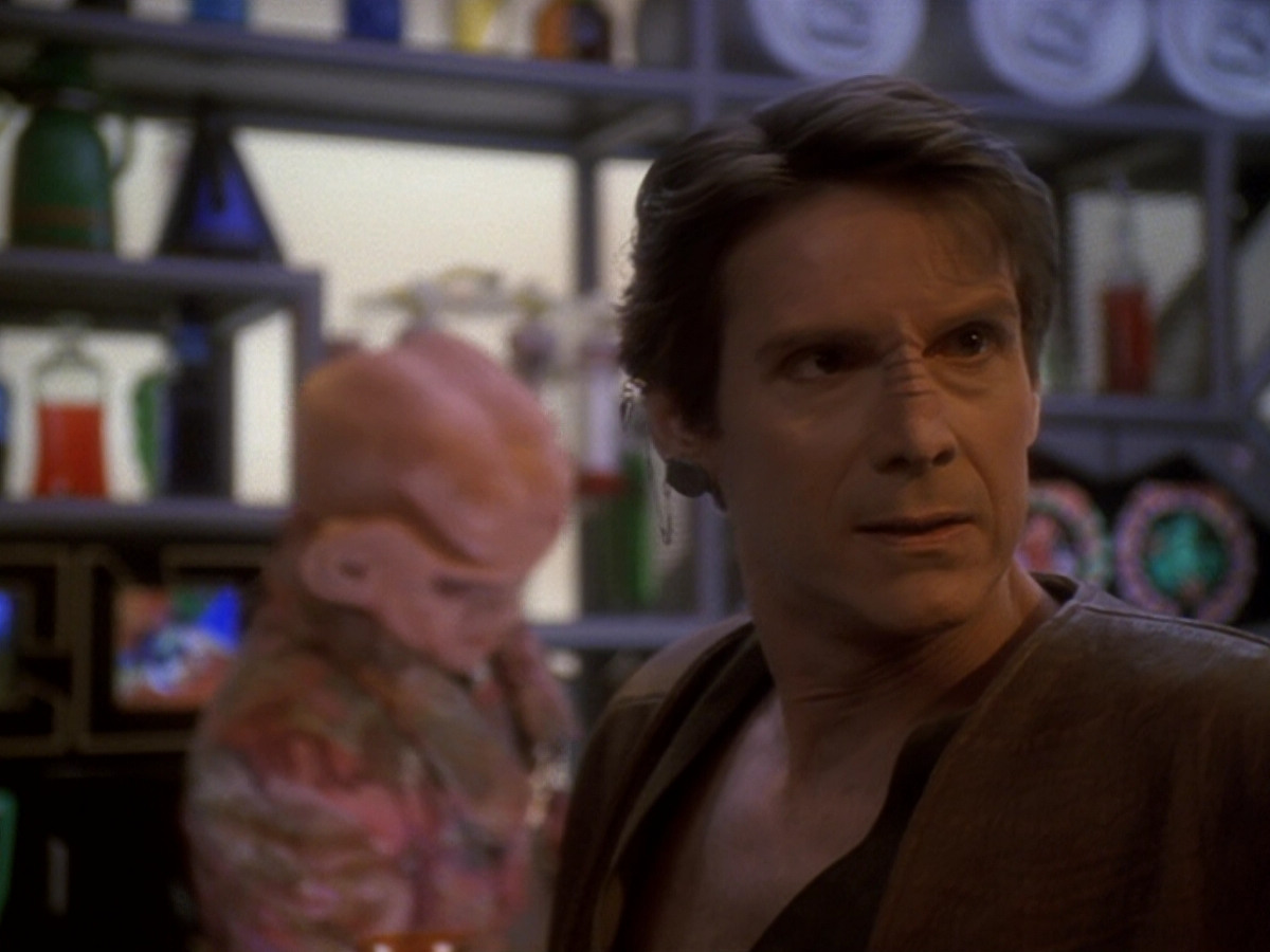 extant_StarTrek_DS9_6x08-Resurrection_02705.jpg