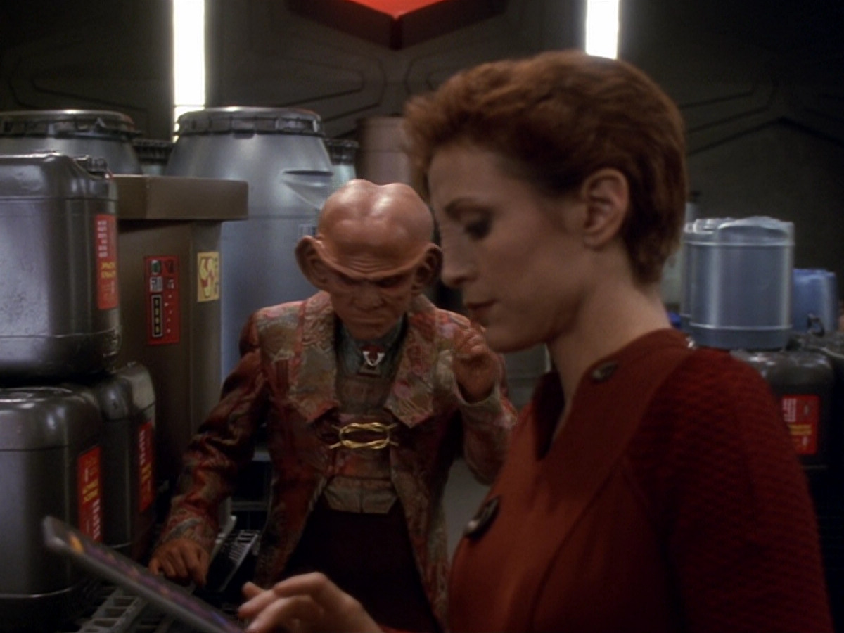 extant_StarTrek_DS9_6x08-Resurrection_03015.jpg