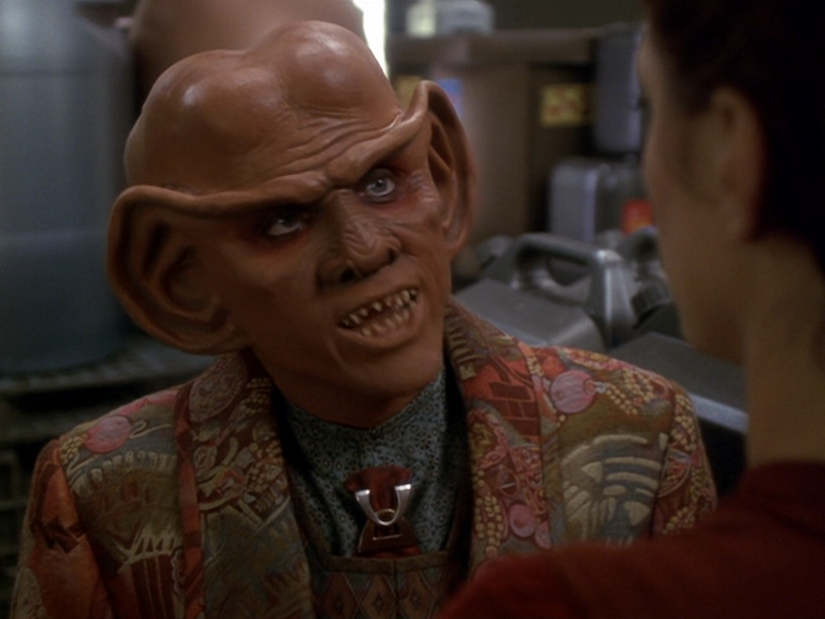 extant_StarTrek_DS9_6x08-Resurrection_03102.jpg