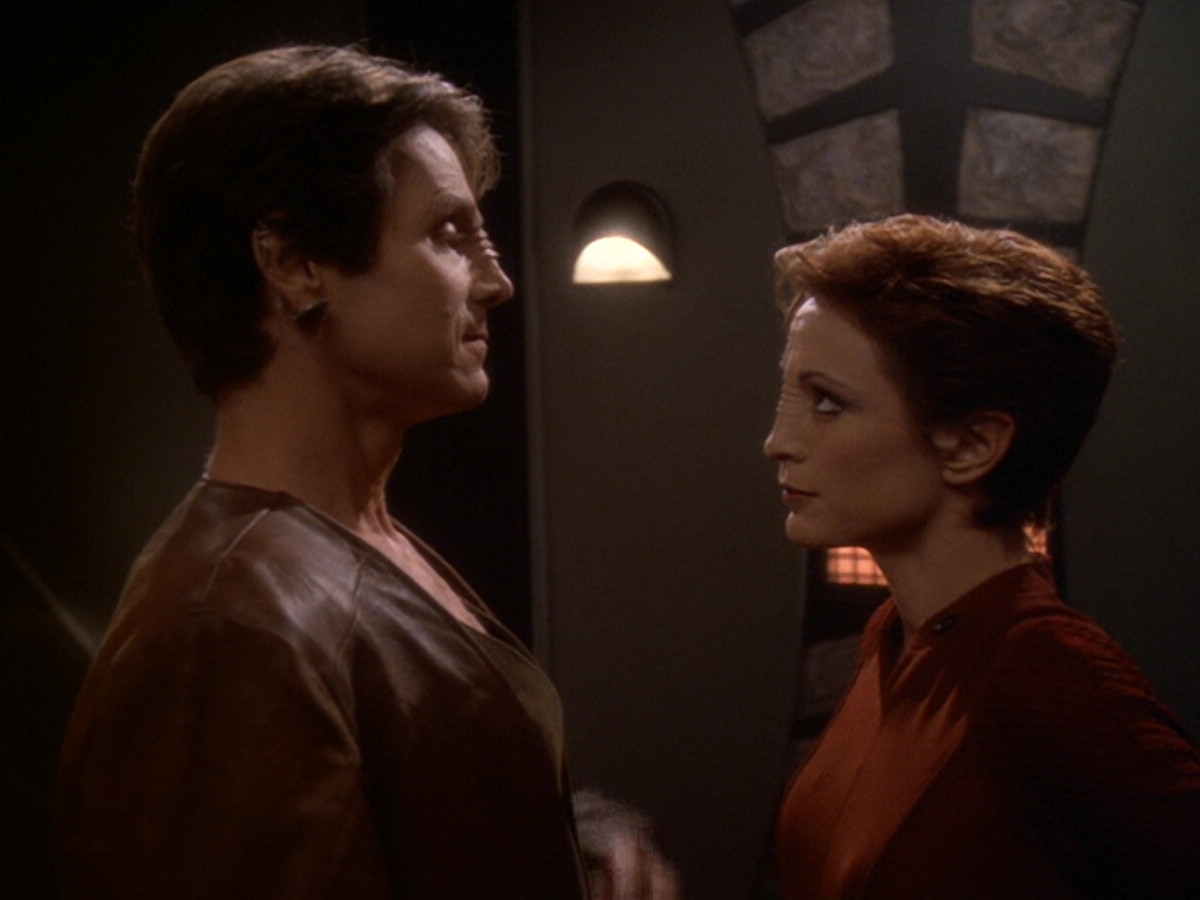 extant_StarTrek_DS9_6x08-Resurrection_03161.jpg