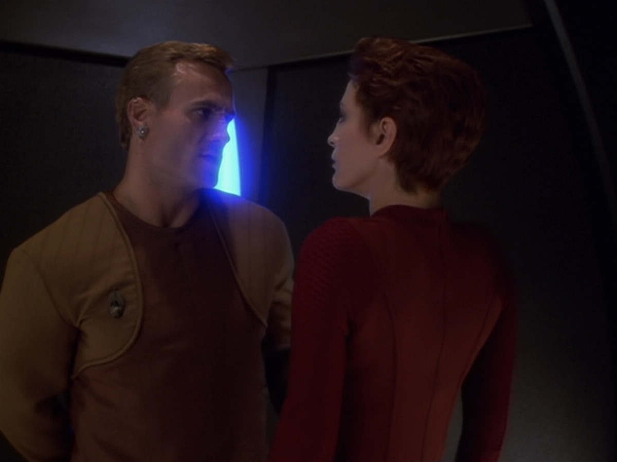 extant_StarTrek_DS9_6x08-Resurrection_03242.jpg