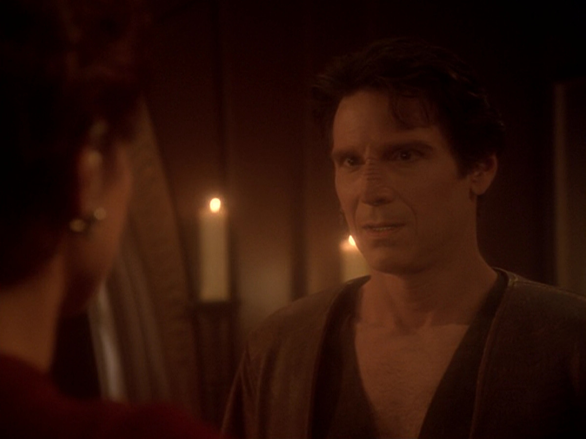 extant_StarTrek_DS9_6x08-Resurrection_03659.jpg