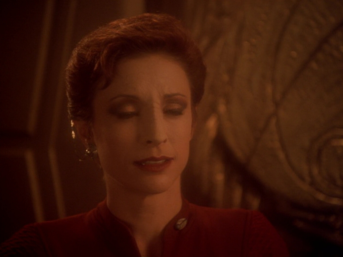 extant_StarTrek_DS9_6x08-Resurrection_03687.jpg