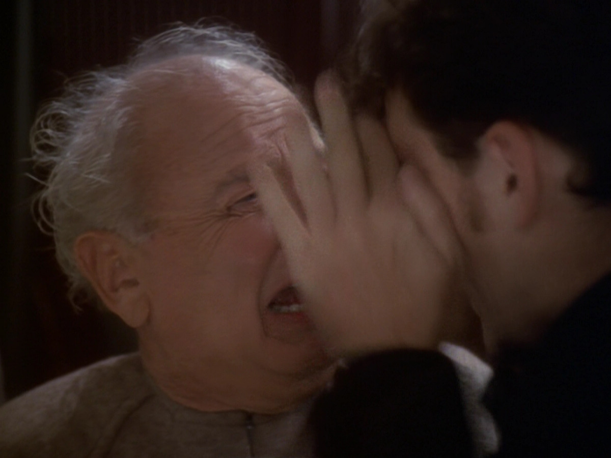 extant_StarTrek_DS9_6x09-StatisticalProbabilities_00055.jpg
