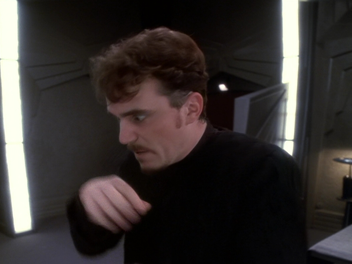 extant_StarTrek_DS9_6x09-StatisticalProbabilities_00598.jpg