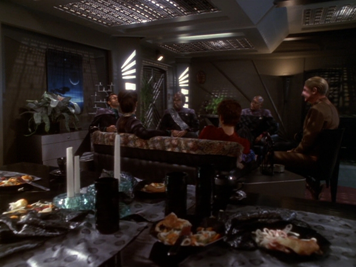 extant_StarTrek_DS9_6x09-StatisticalProbabilities_00736.jpg