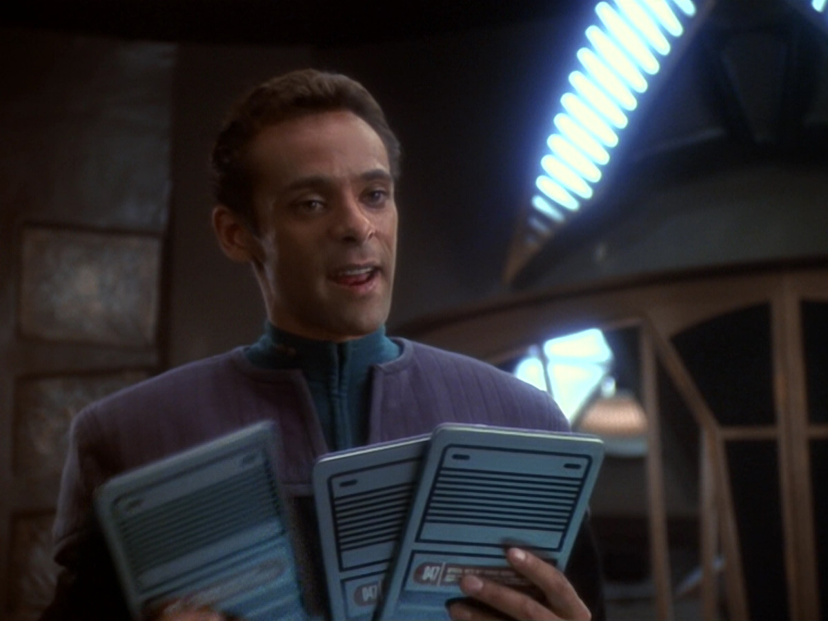 extant_StarTrek_DS9_6x09-StatisticalProbabilities_01881.jpg