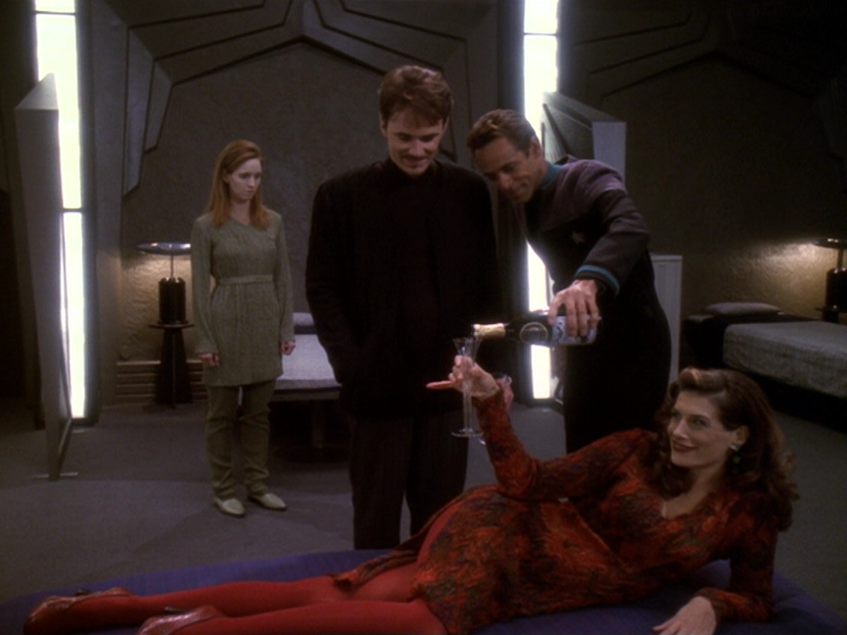 extant_StarTrek_DS9_6x09-StatisticalProbabilities_01915.jpg