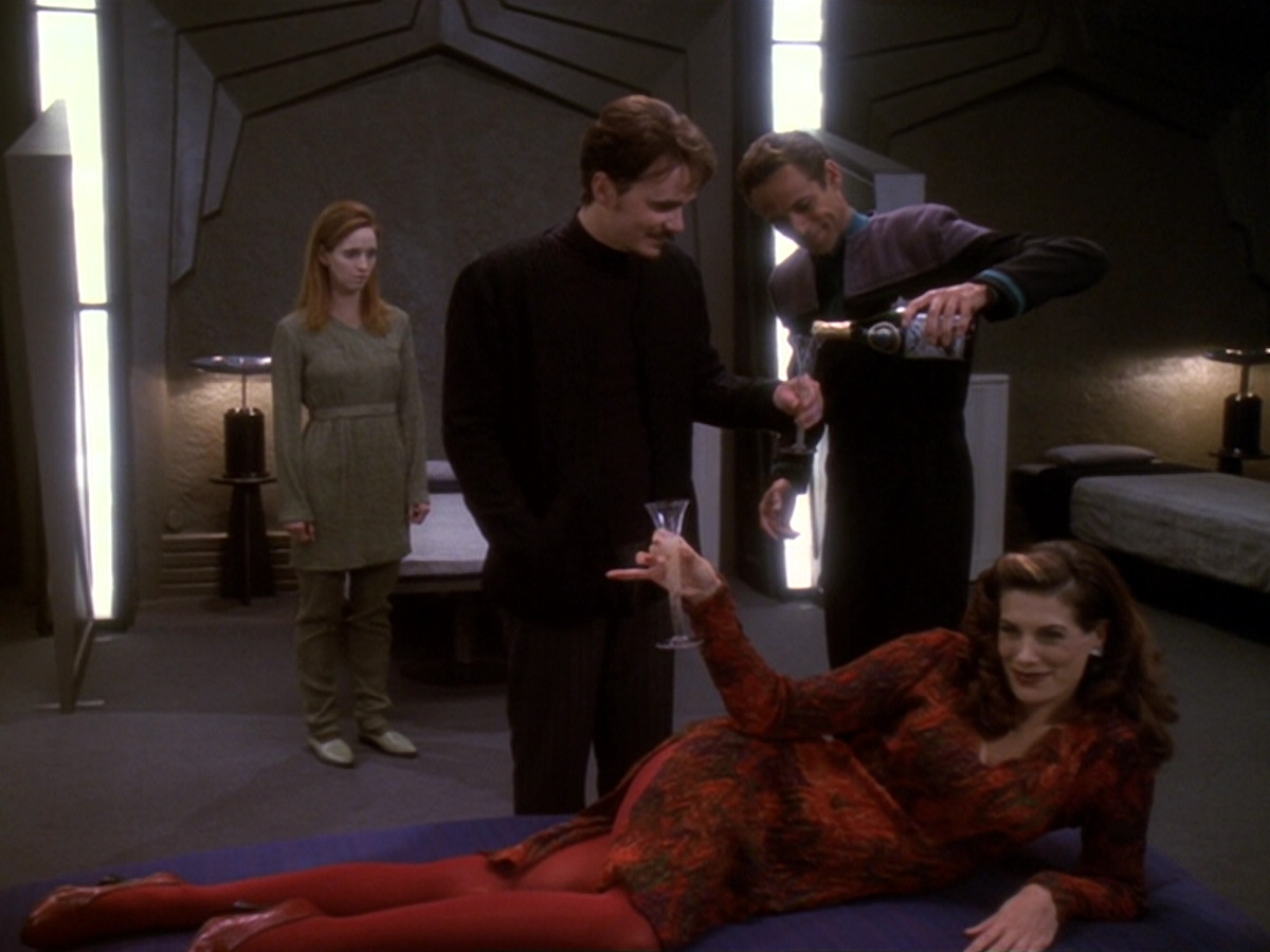 extant_StarTrek_DS9_6x09-StatisticalProbabilities_01919.jpg