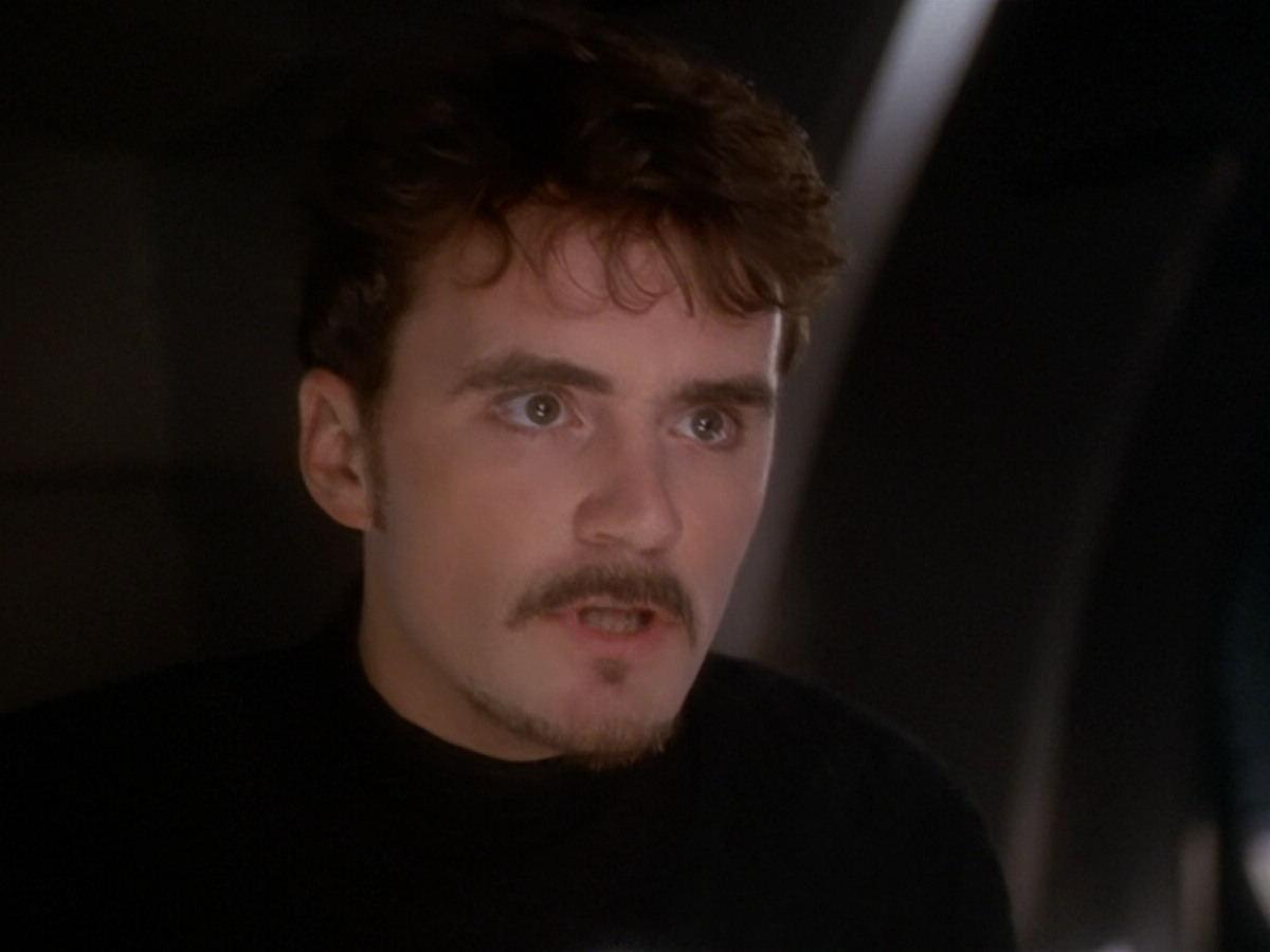 extant_StarTrek_DS9_6x09-StatisticalProbabilities_03225.jpg