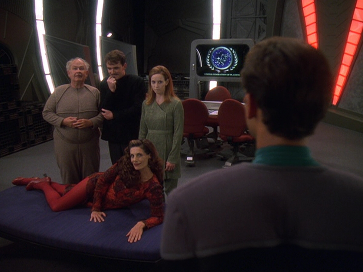 extant_StarTrek_DS9_6x09-StatisticalProbabilities_03707.jpg