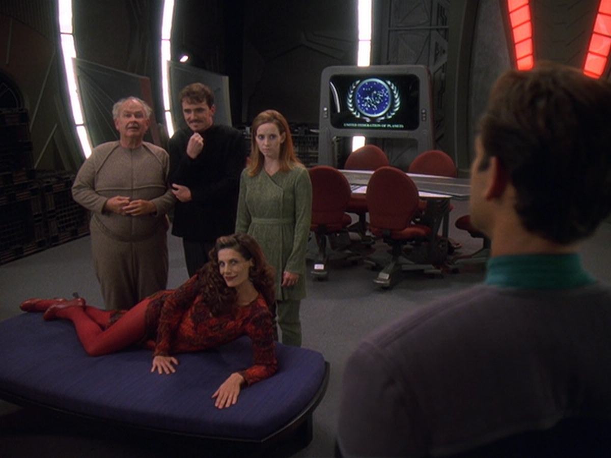 extant_StarTrek_DS9_6x09-StatisticalProbabilities_03708.jpg