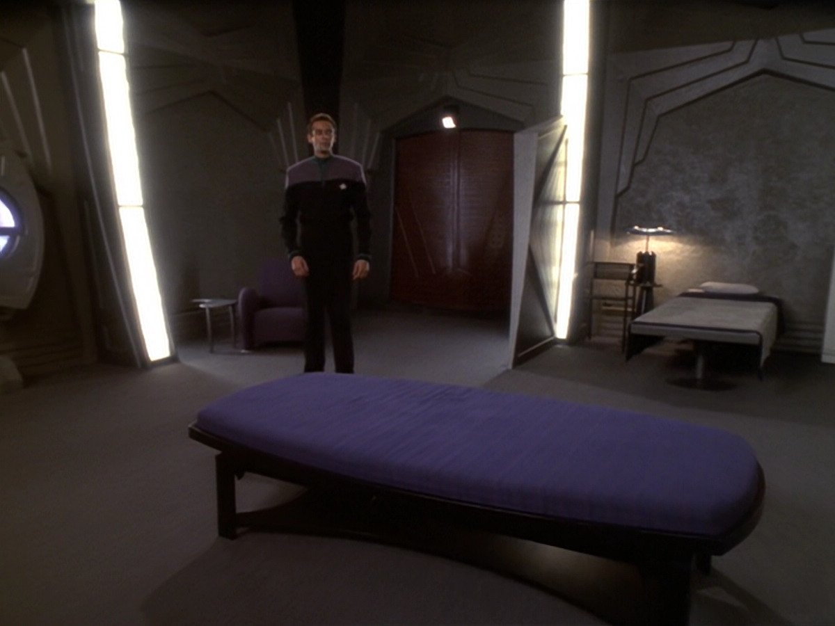 extant_StarTrek_DS9_6x09-StatisticalProbabilities_03721.jpg