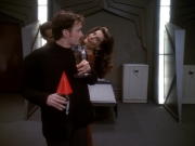 extant_StarTrek_DS9_6x09-StatisticalProbabilities_01976.jpg