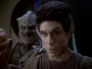extant_StarTrek_DS9_6x10-TheMagnificentFerengi_03279.jpg