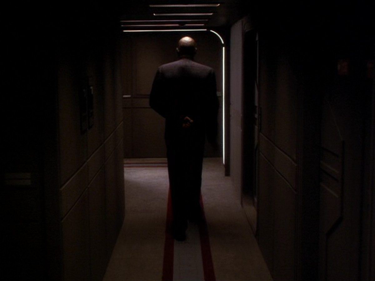 extant_StarTrek_DS9_6x11-Waltz_00026.jpg