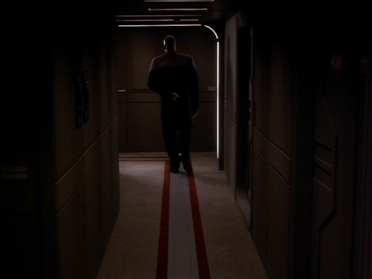 extant_StarTrek_DS9_6x11-Waltz_00029.jpg